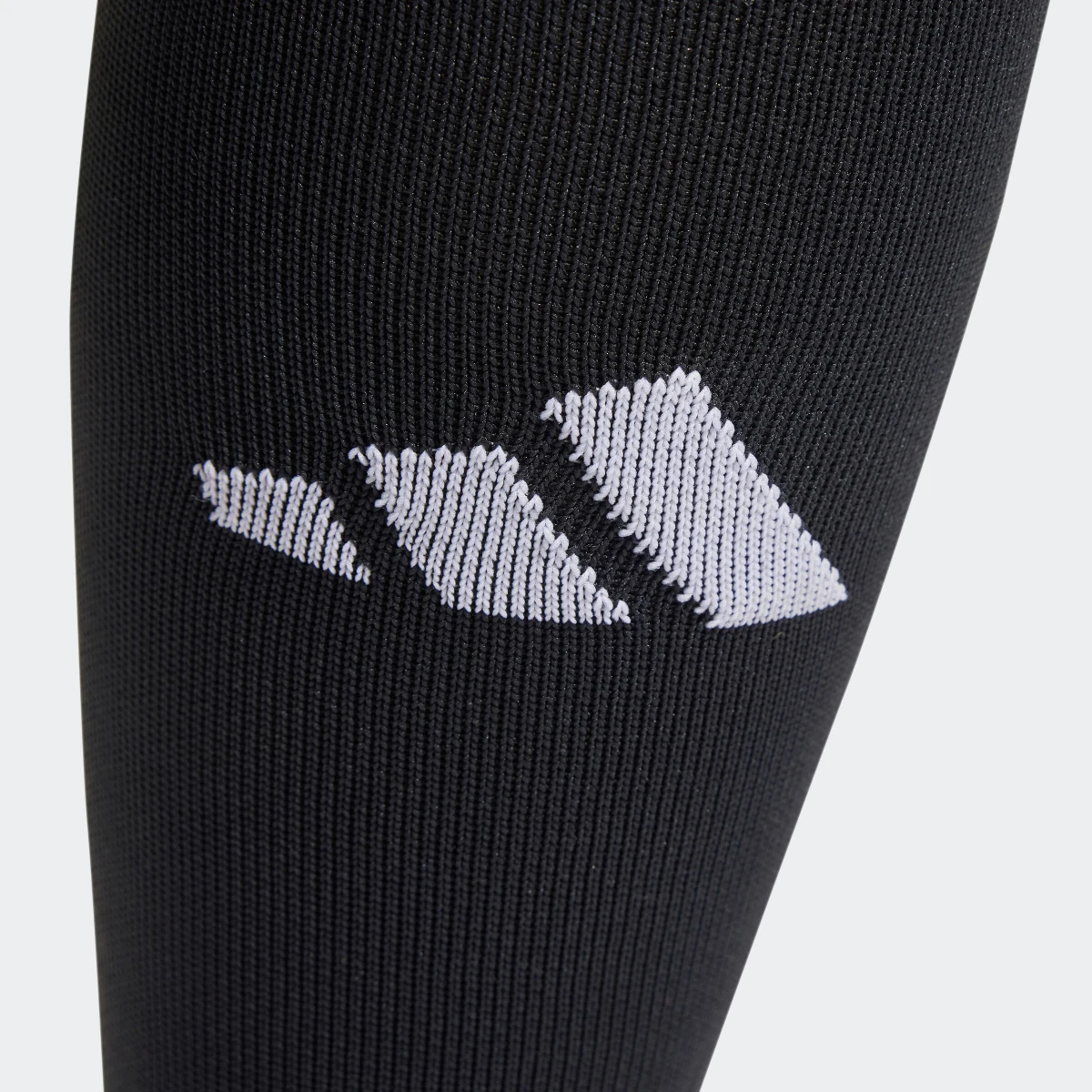 ADIDAS Futbalové štulpne čierne 40-42 · záber 2