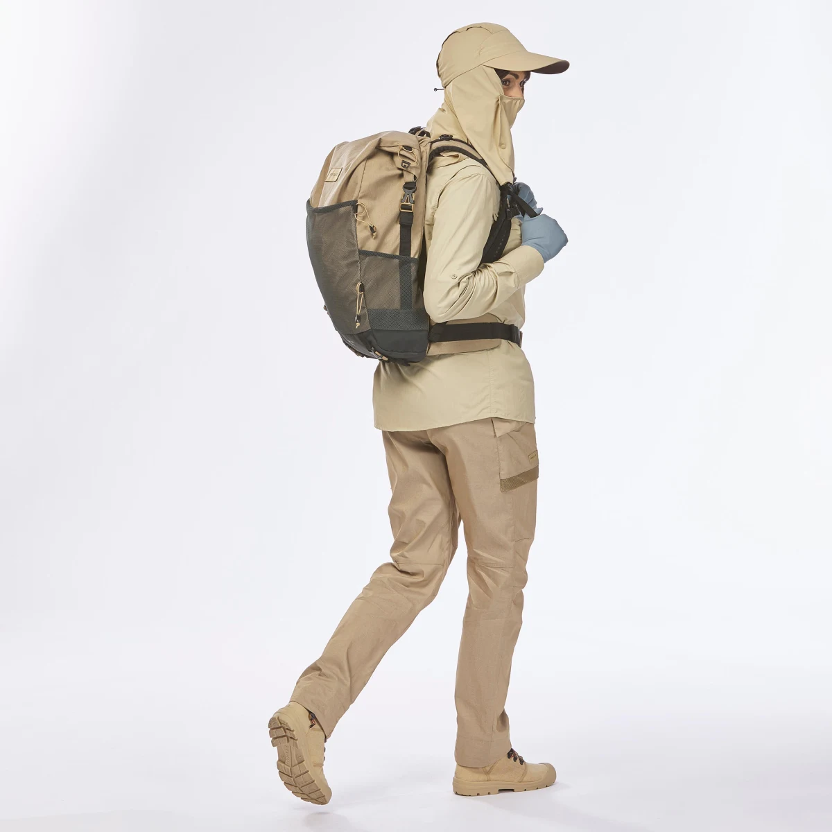 FORCLAZ Trekingová obuv s vysokým zvrškom s ochranou proti piesku Desert 900 unisex 38 · záber 2