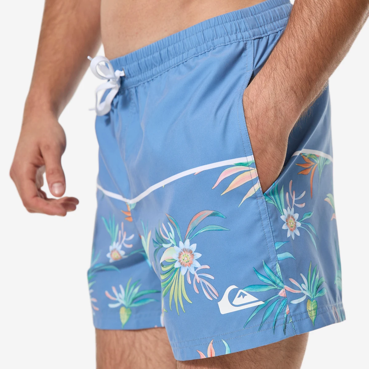 QUIKSILVER QUIKSILVER boardové šortky krátke 15" svetlomodré M · záber 2