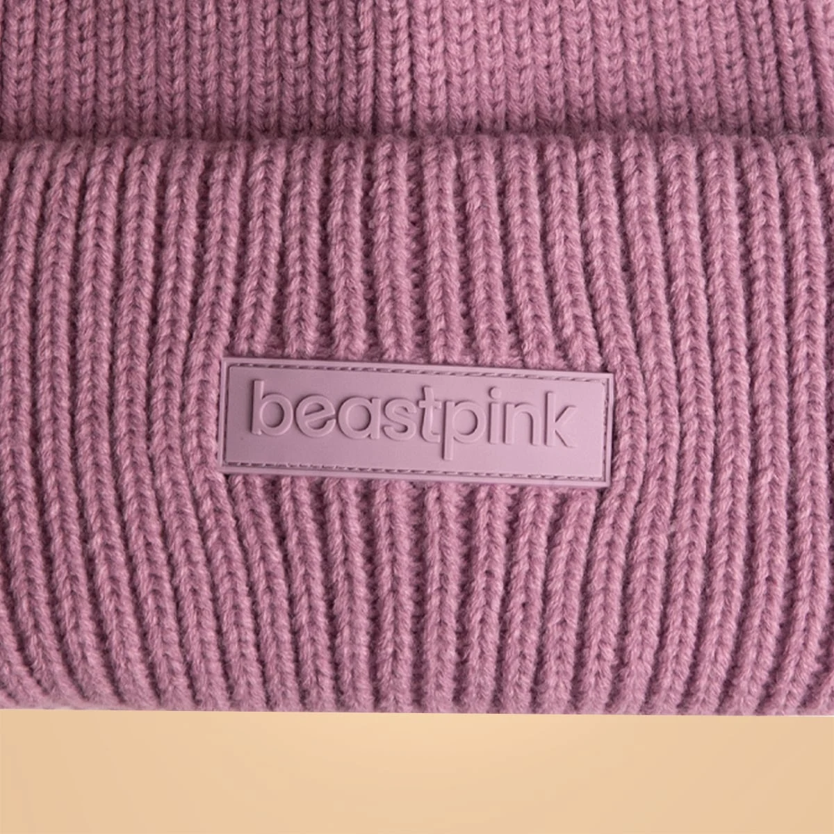 BeastPink Zimní čepice Beanie Pink · záber 3