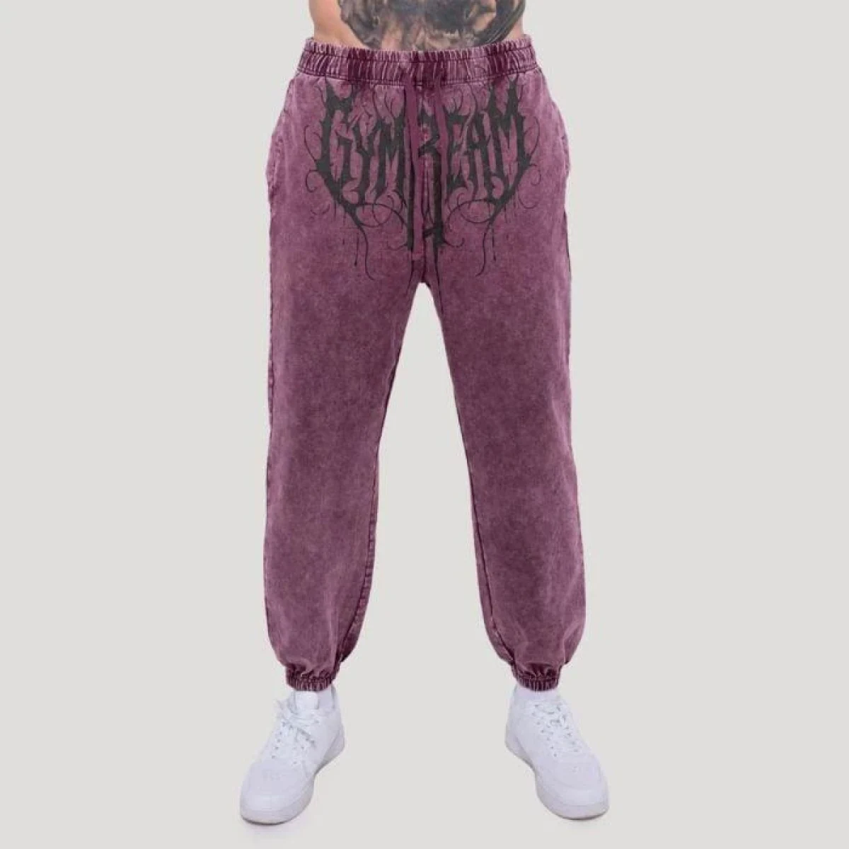 GymBeam Tepláky Abyss Raisin - Velikost: S | Barva: fialová | Hmotnost: 0,645 kg | Balení: 30 · záber 6