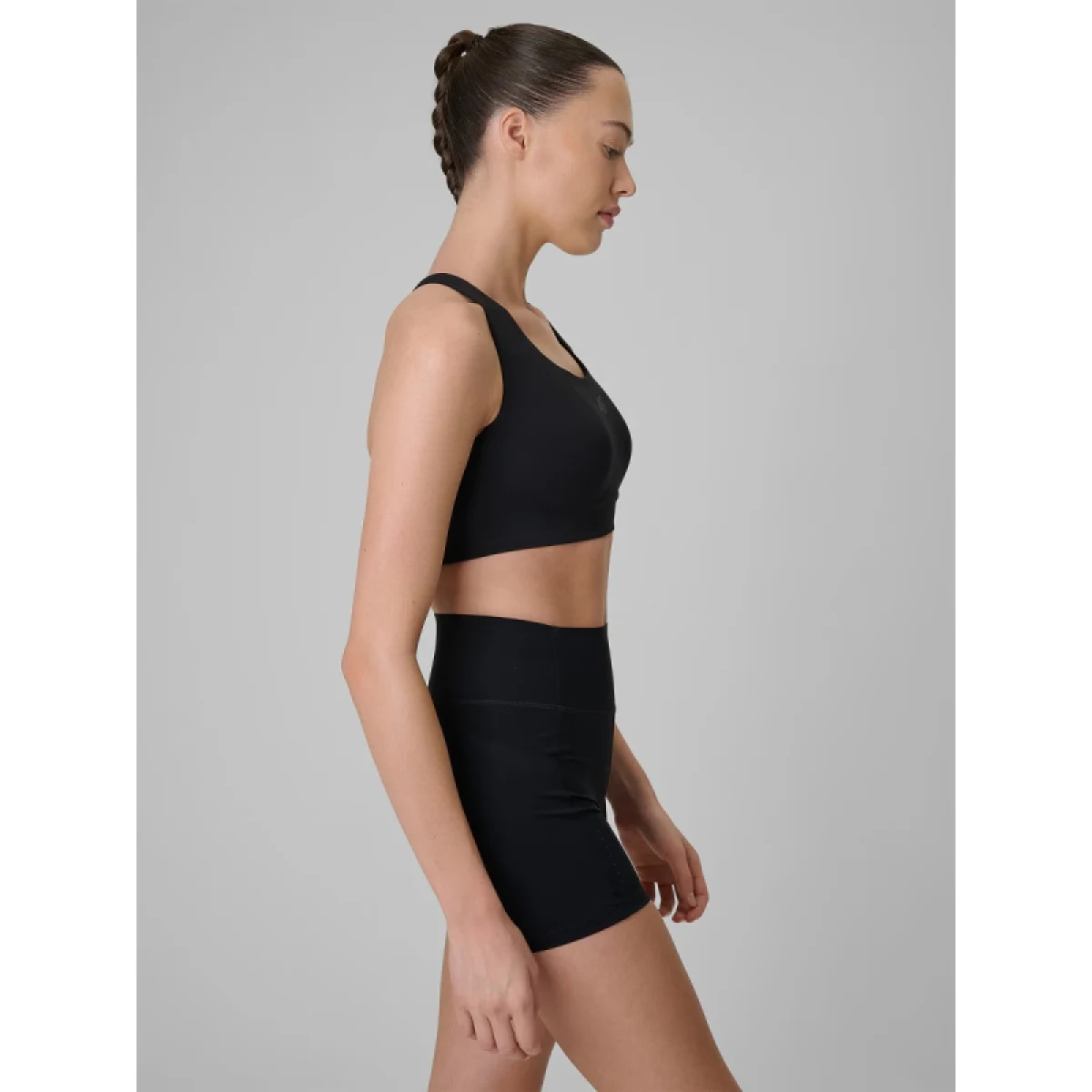 Dámska tréningová športová podprsenka 4F SPORT BRA F222-20S-DEEP BLACK · záber 3