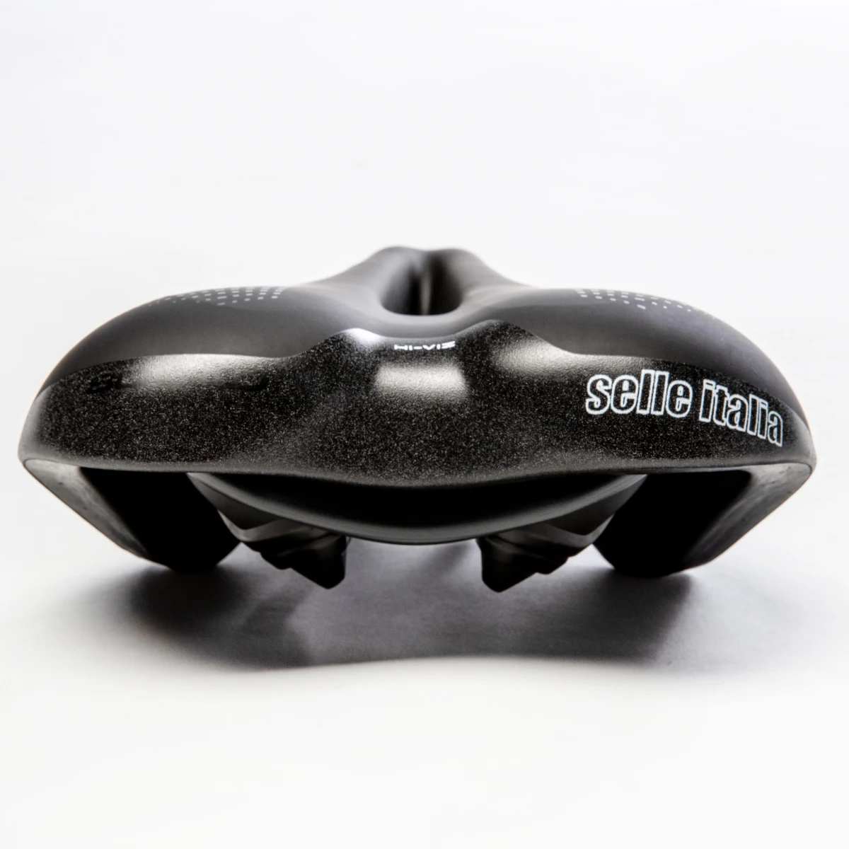 SELLE ITALIA SELLE ITALIA SQUAD GEL FLOW sedlo na bicykel bez · záber 2