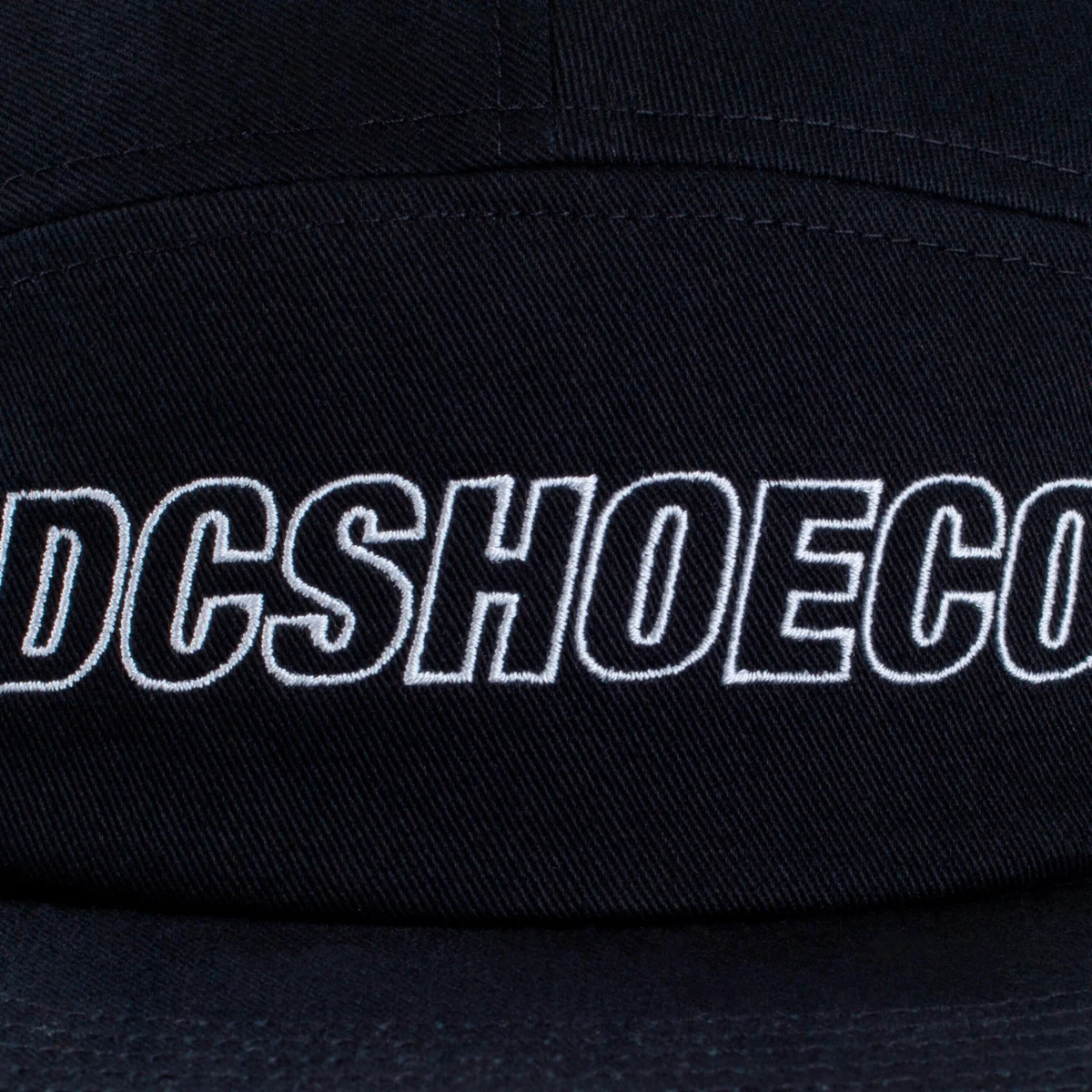 DC SHOES Šiltovka na skateboard 5 panelov čierna · záber 2