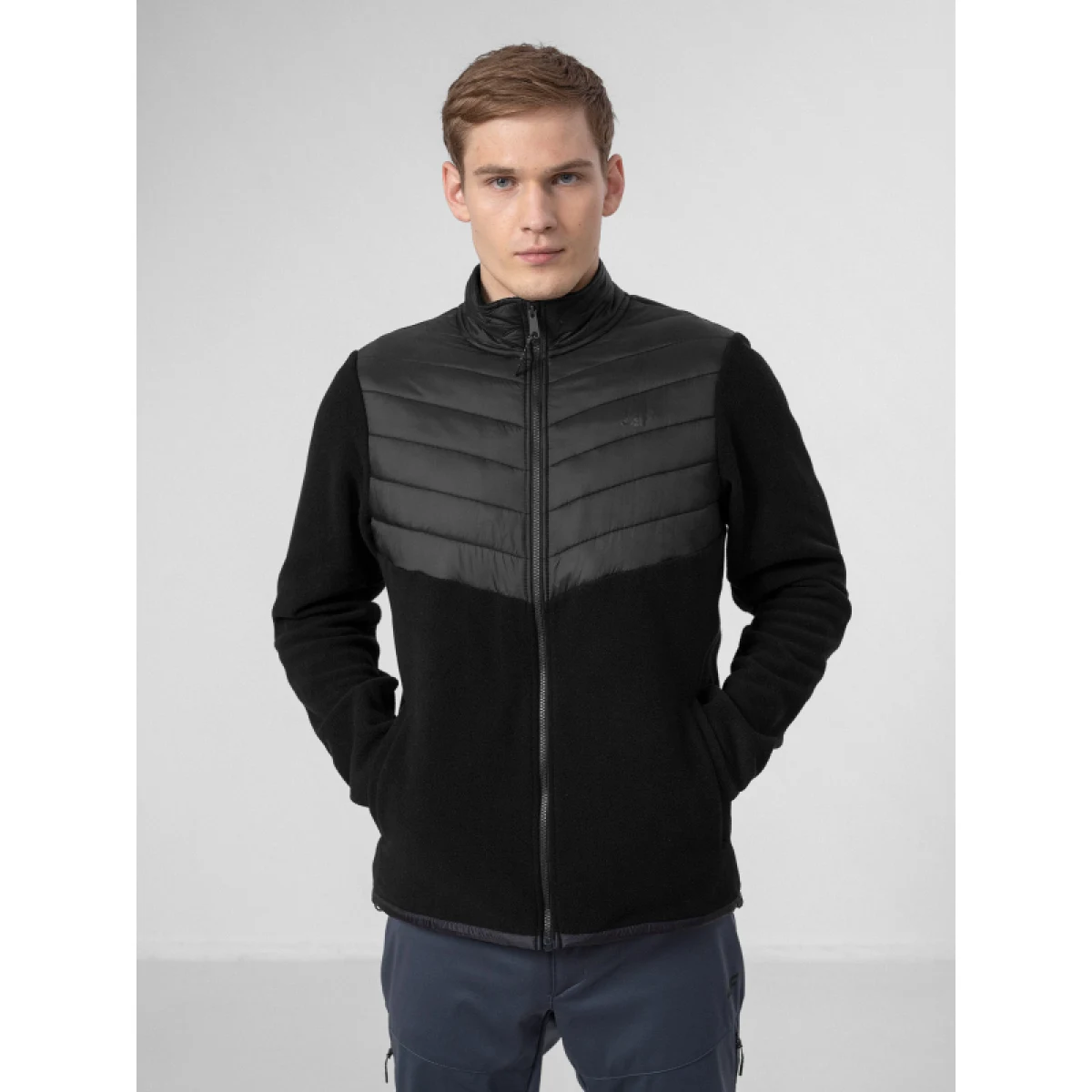Pánská turistická fleece mikina se zipem 4F MENS FLEECE PLM014A-20S-DEEP BLACK · záber 2