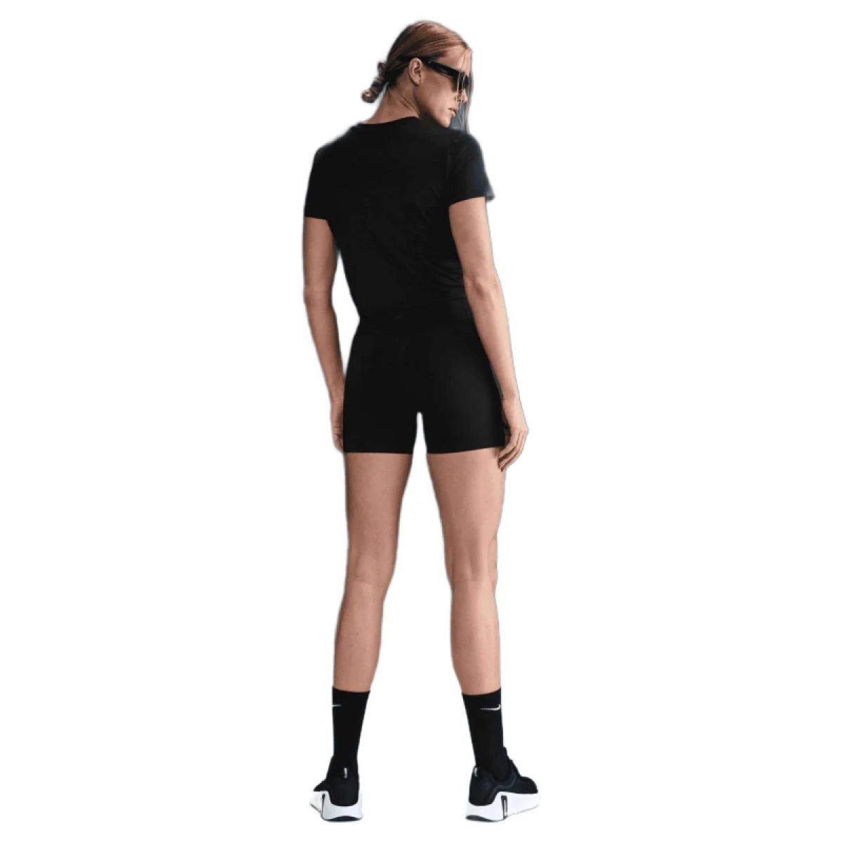 Dámske tréningové tričko s krátkym rukávom NIKE W NK ONE CLSC DF TWST SS TP WT BLACK WHITE · záber 5