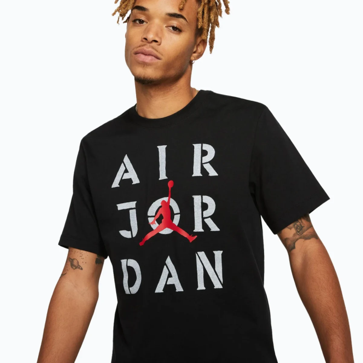 Pánske tričko s krátkym rukávom NIKE JORDAN AJ5 GFX SS CREW BLACK WHITE GYRED · záber 2