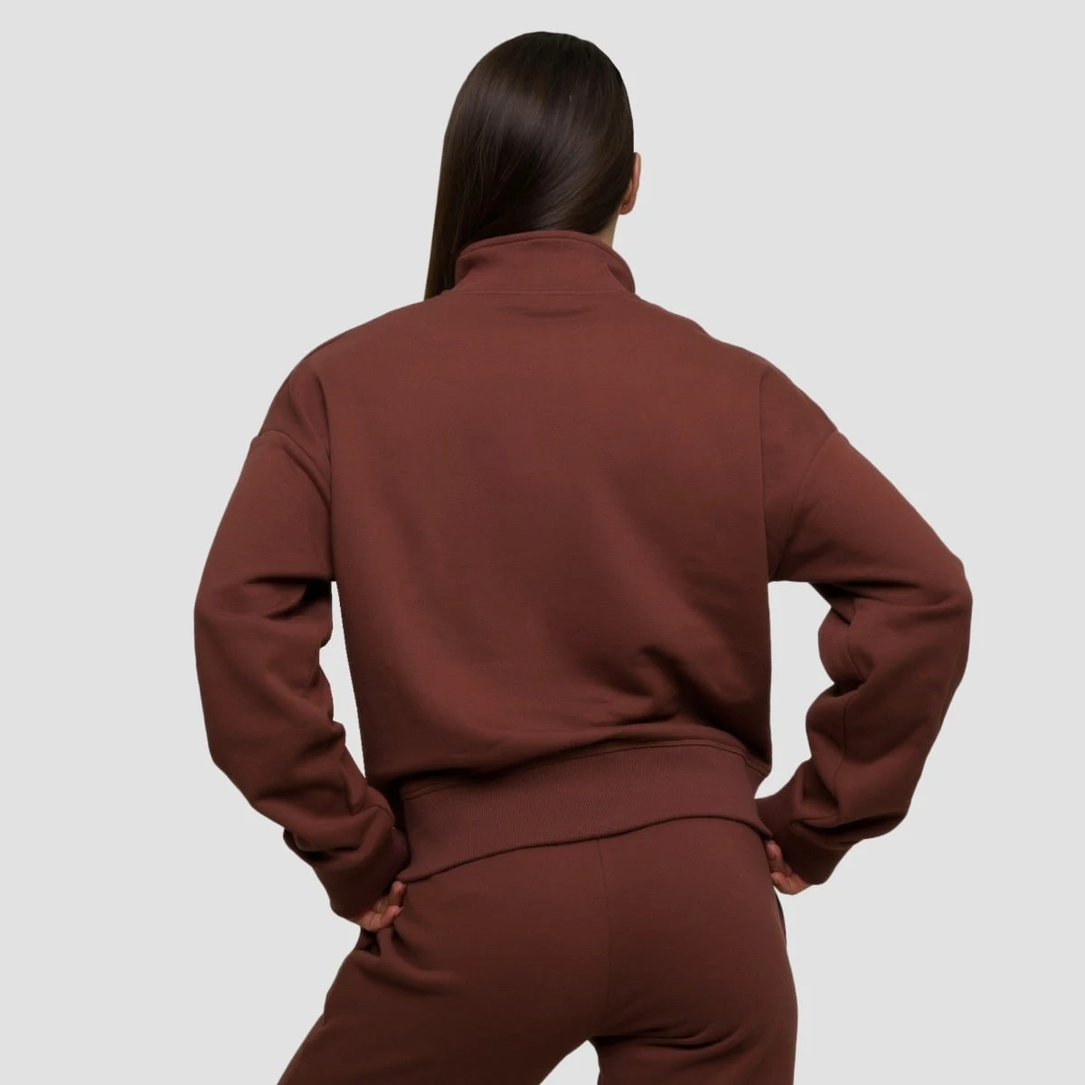 GymBeam Dámská mikina 1/2 Zip Agile Root - Velikost: XL | Barva: Hnedá | Hmotnost: 0,558 kg · záber 3