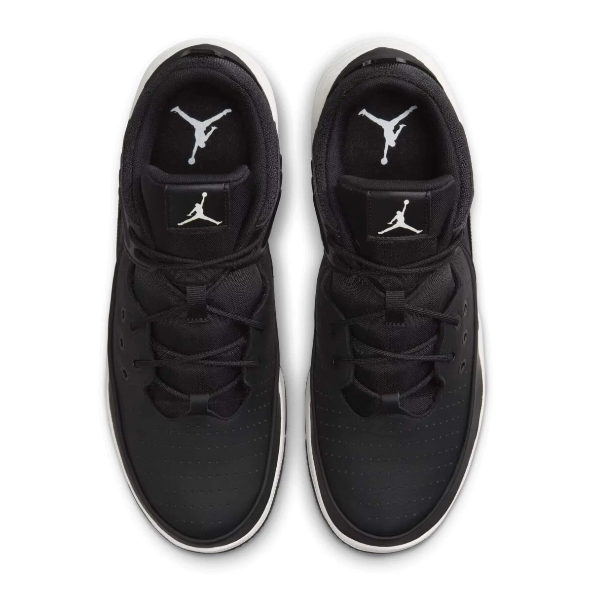 Nike Air Jordan Max Aura 5 - 44 · záber 4