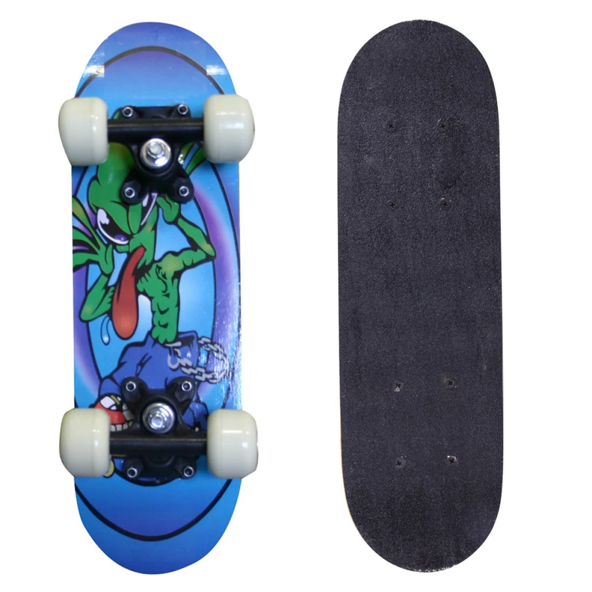 WORKER Kid Skateboy · záber 3