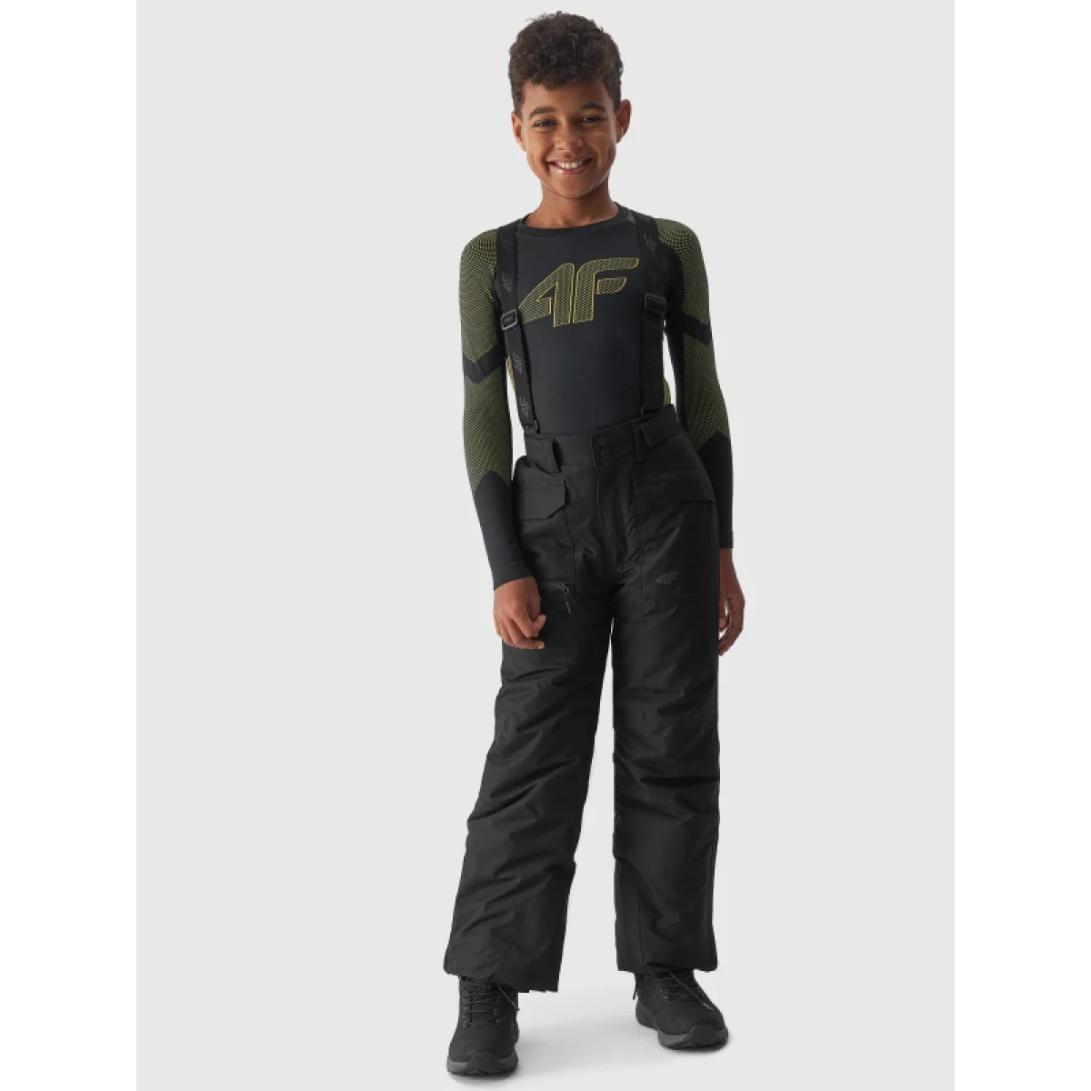 Chlapecké lyžařské kalhoty 4F JUNIOR TROUSERS FNK-JAW23TFTRM360-21S-BLACK · záber 5