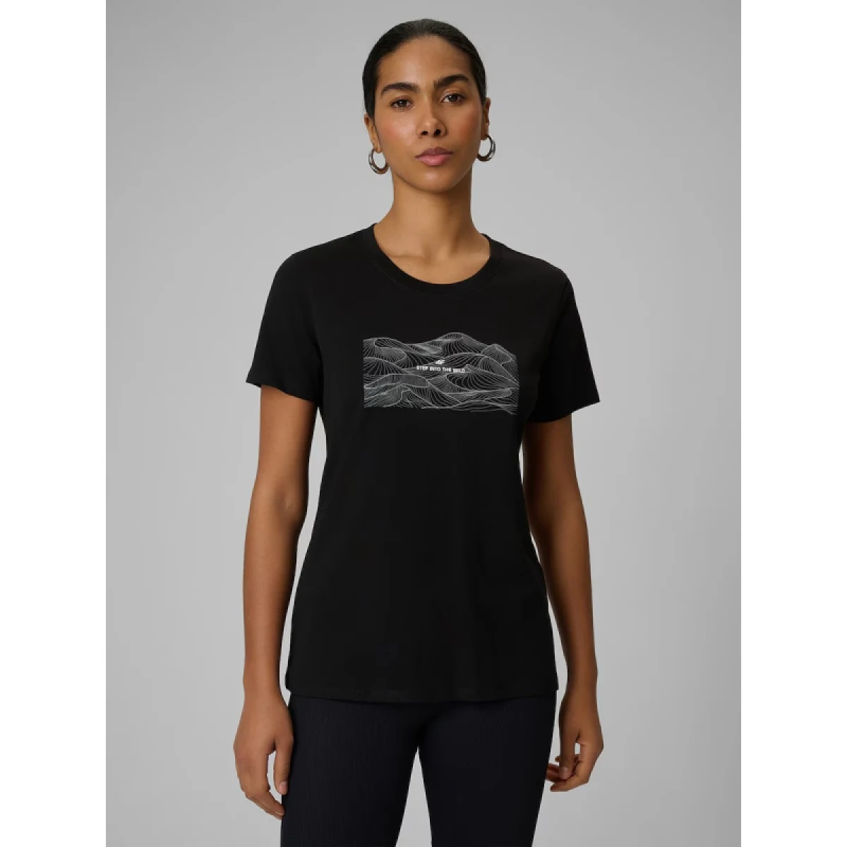 Dámské turistické tričko s krátkým rukávem 4F TSHIRT F2785-20S-DEEP BLACK · záber 2