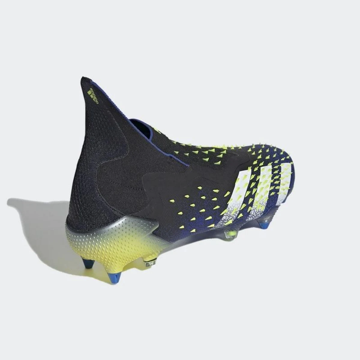 Adidas Predator Freak + SG - 42 · záber 4