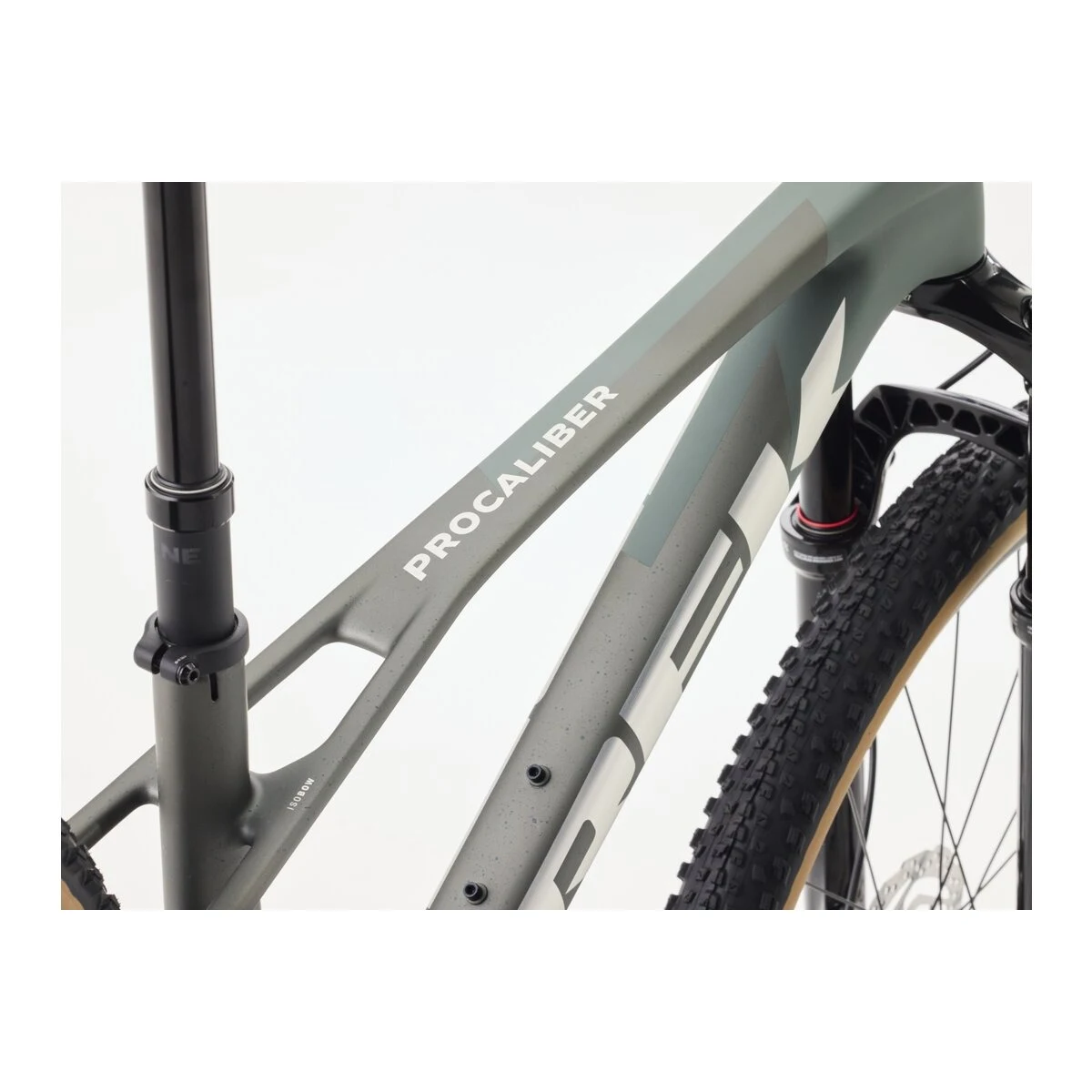Trek Procaliber 9.5 Gen 3 Matte Keswick Green/Mercury 2026 - Velikost: L, 29 | Barva: Zelená, Smaragdová, Hrachová · záber 3