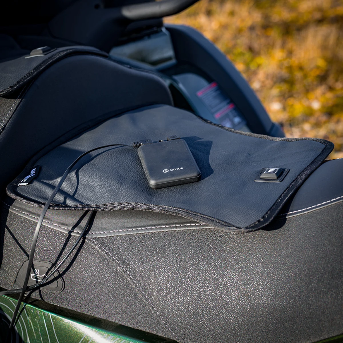 Vyhrievaná podložka na sedlo W-TEC HEATsaddle · záber 4