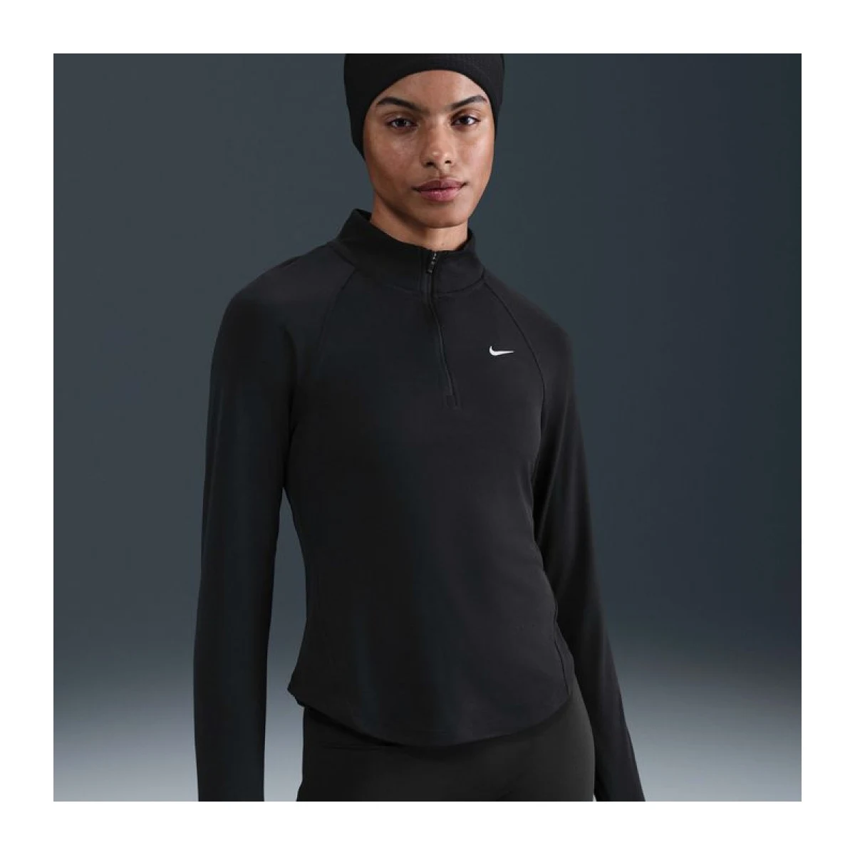Dámska bežecká mikina s 1 2 zipsom NIKE W NK TEMPO SWSH HBR DF HZ TOP BLACK WHITE · záber 3