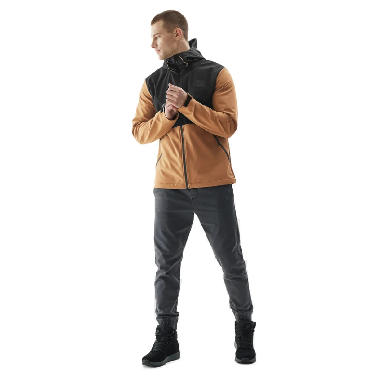 Pánská turistická softshellová bunda 4F SOFTSHELL JACKET-AW23TSOFM155-82S-LIGHT BROWN · záber 4