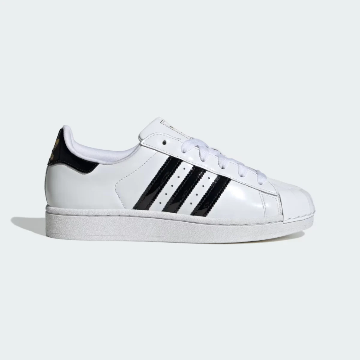 Dámská vycházková obuv ADIDAS ORIGINALS Superstar II W cloud white core black gold metallic · záber 2