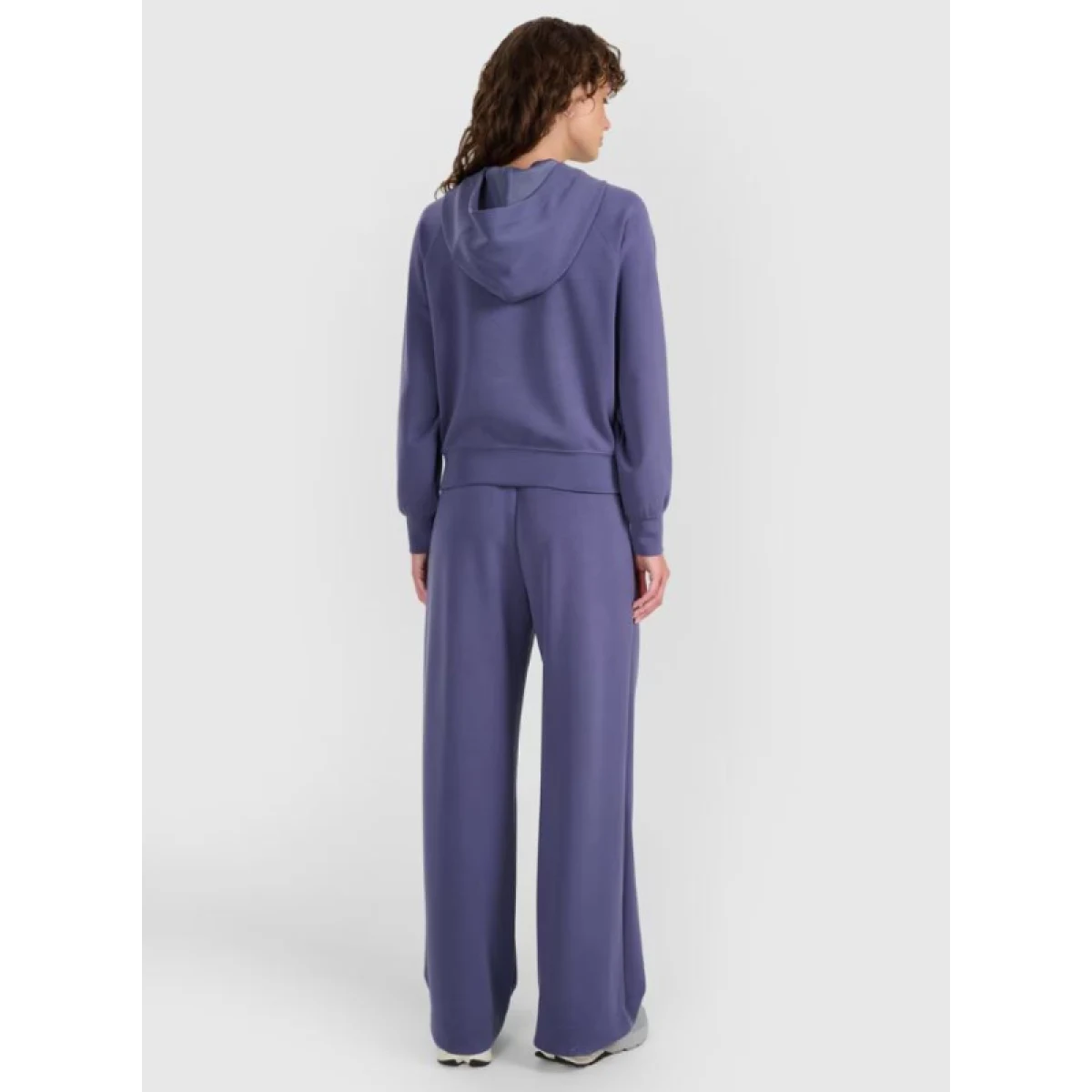 Dámske tepláky 4F TROUSERS CAS F1181-WAW25TTROF1181-32S-DENIM · záber 4