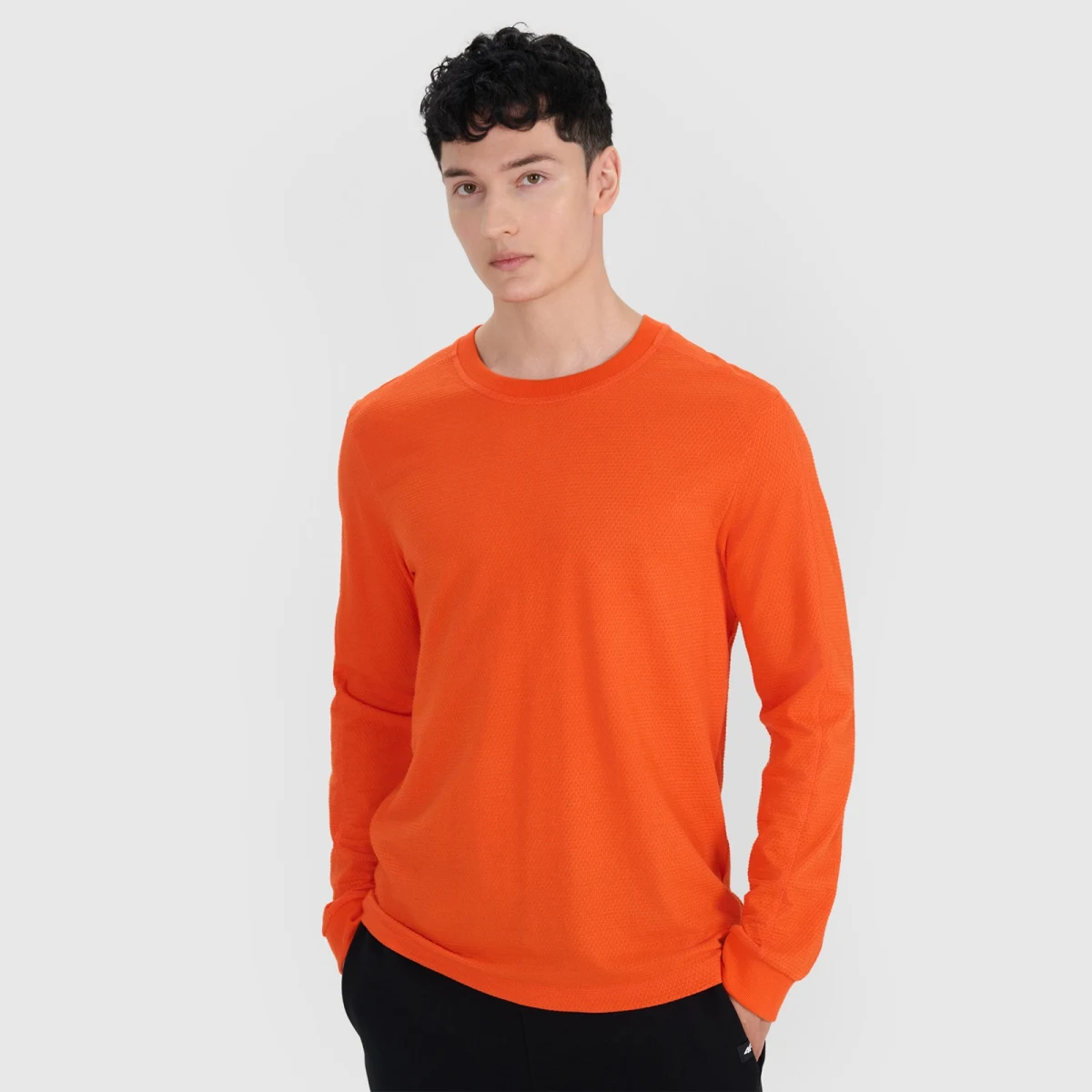 Pánské hladké tričko oversize s dlouhými rukávy - oranžové · záber 1