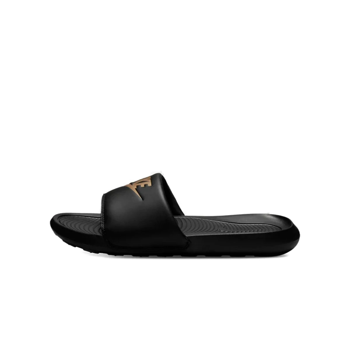Pánske šlapky (plážová obuv) NIKE Victory One black metallic gold black · záber 2