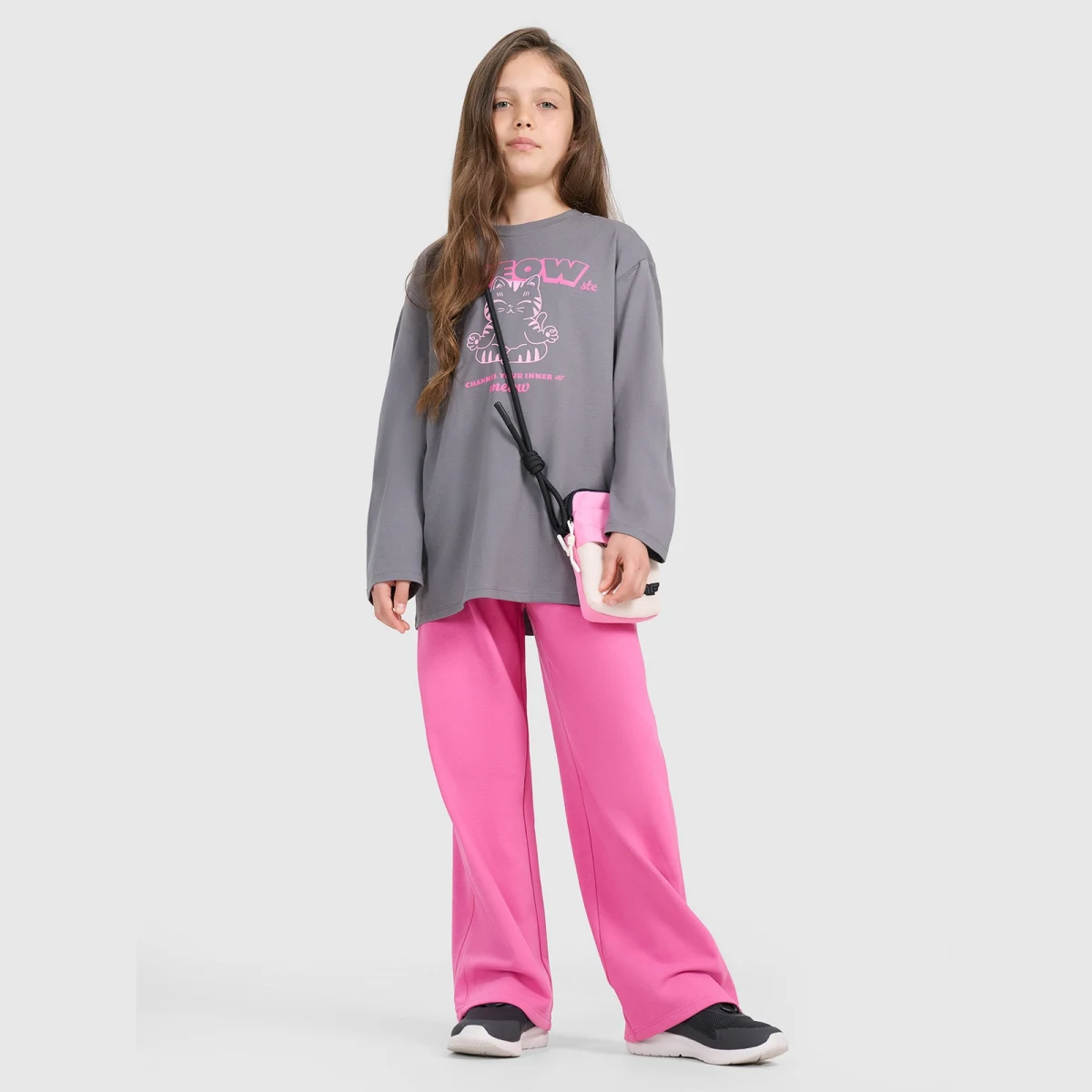 Dívčí oversize longsleeve s potiskem - šedý · záber 2