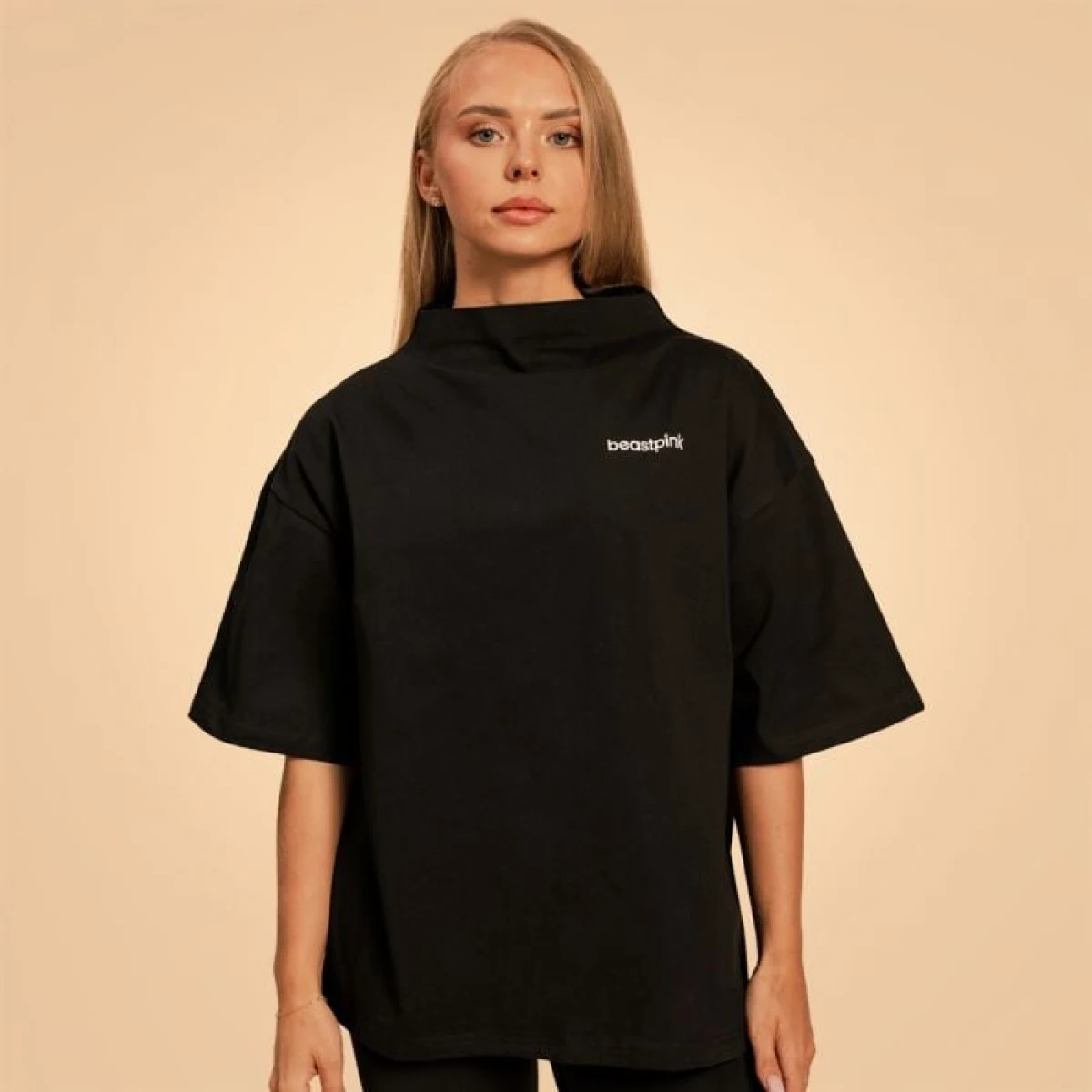 Дамски топ Bliss Oversized Black - BeastPink - Размер: S | Тегло: 0,33 g | Опаковка: 65 · záber 1