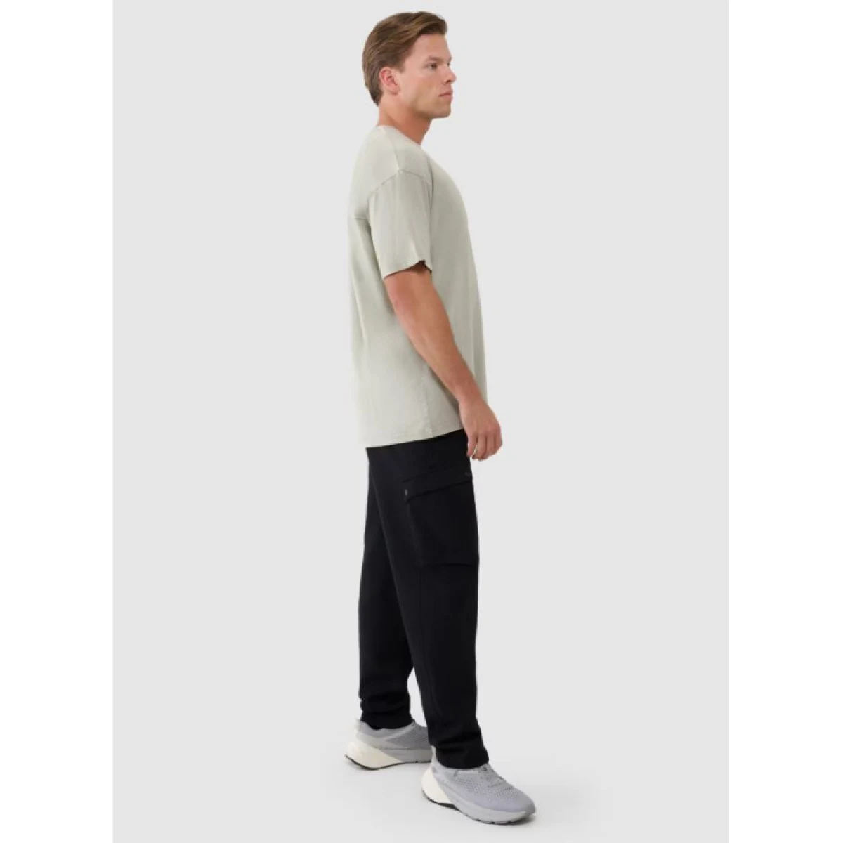 Pánské kalhoty 4F TROUSERS CAS-WSS25TTROM0990-20S-DEEP BLACK · záber 5