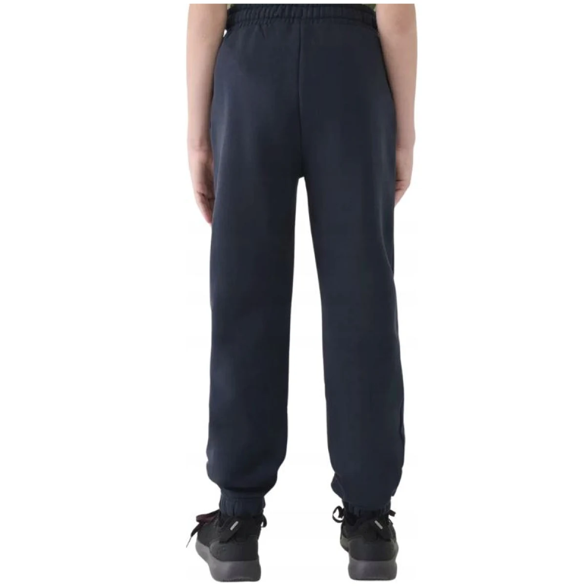 Chlapčenské zateplené tepláky 4F JUNIOR TROUSERS CAS M1510-4FJWMM00TTROM1510-31S-NAVY · záber 2