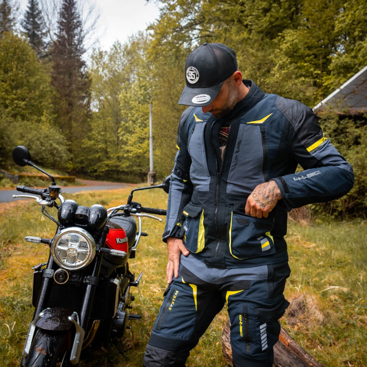 Moto bunda W-TEC Modock Farba čierno-modro-fluo žltá, · záber 4