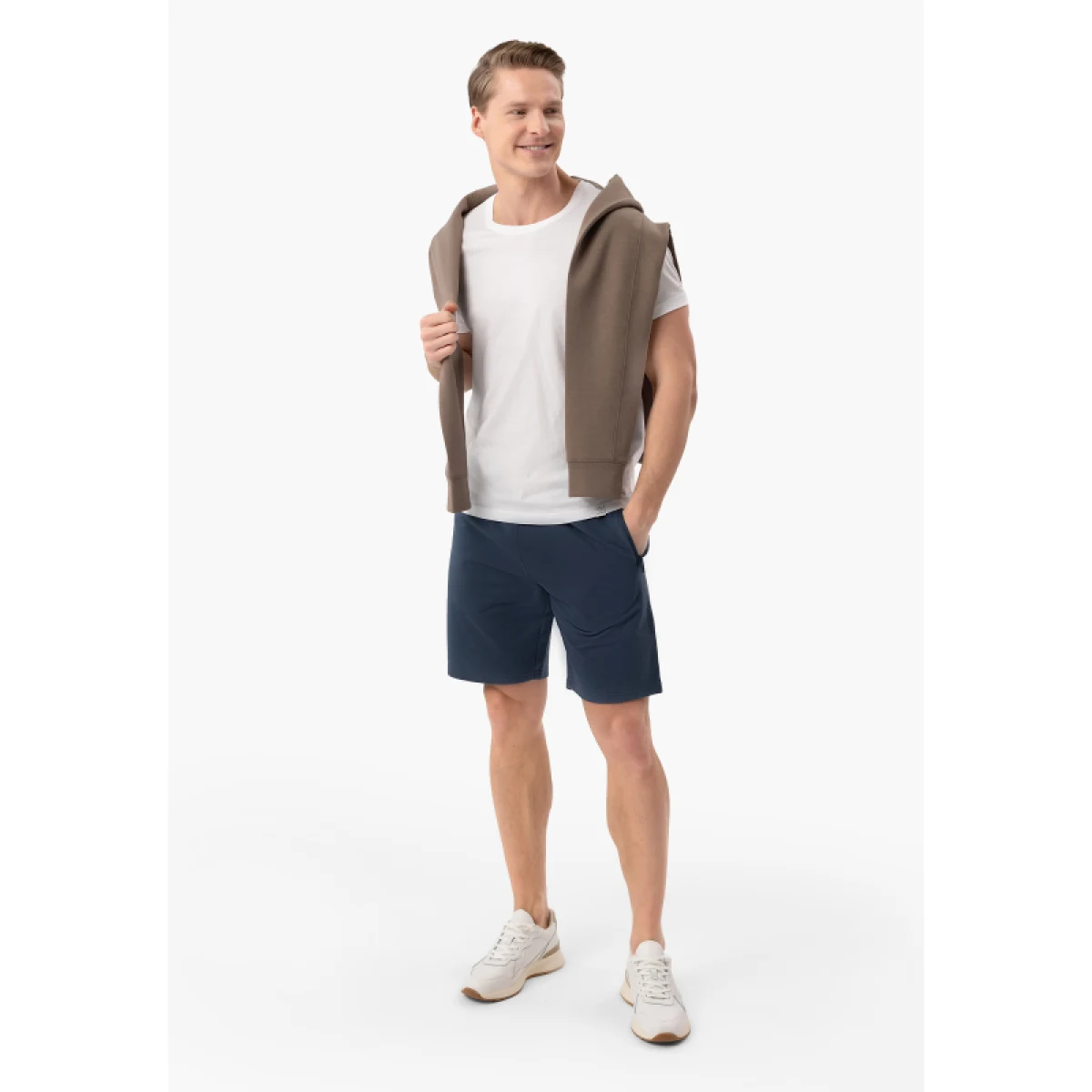 Pánske teplákové kraťasy VOLCANO M-RISSO-DENIM · záber 2