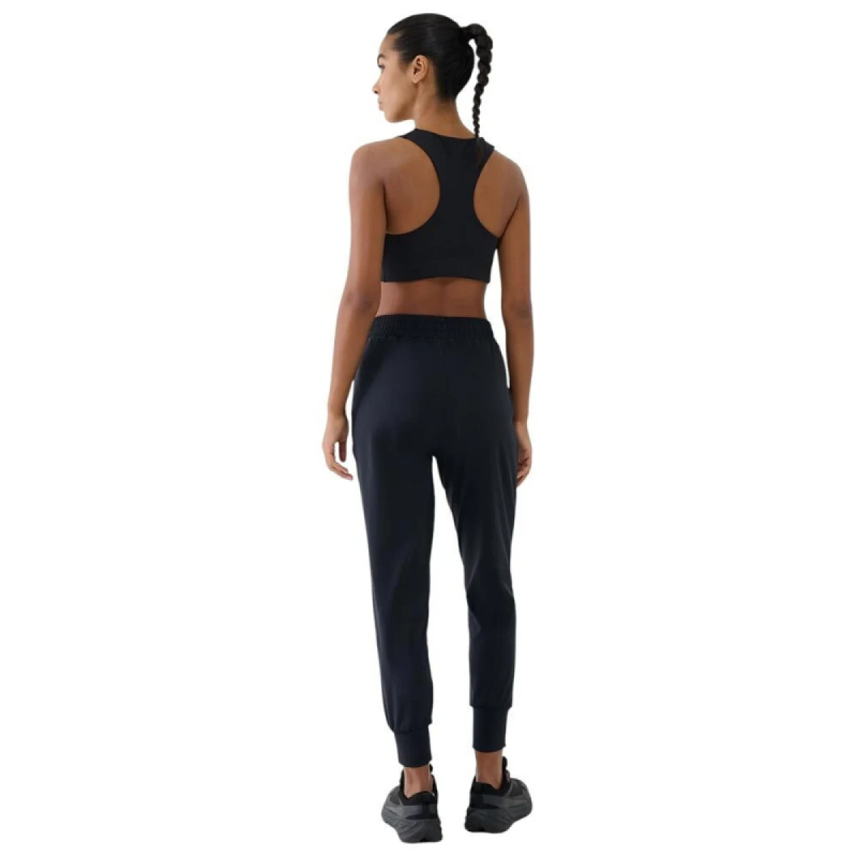 Dámske tréningové nohavice 4F TROUSERS FNK F1066-WMM00TFTRF1066-20S-DEEP BLACK · záber 3