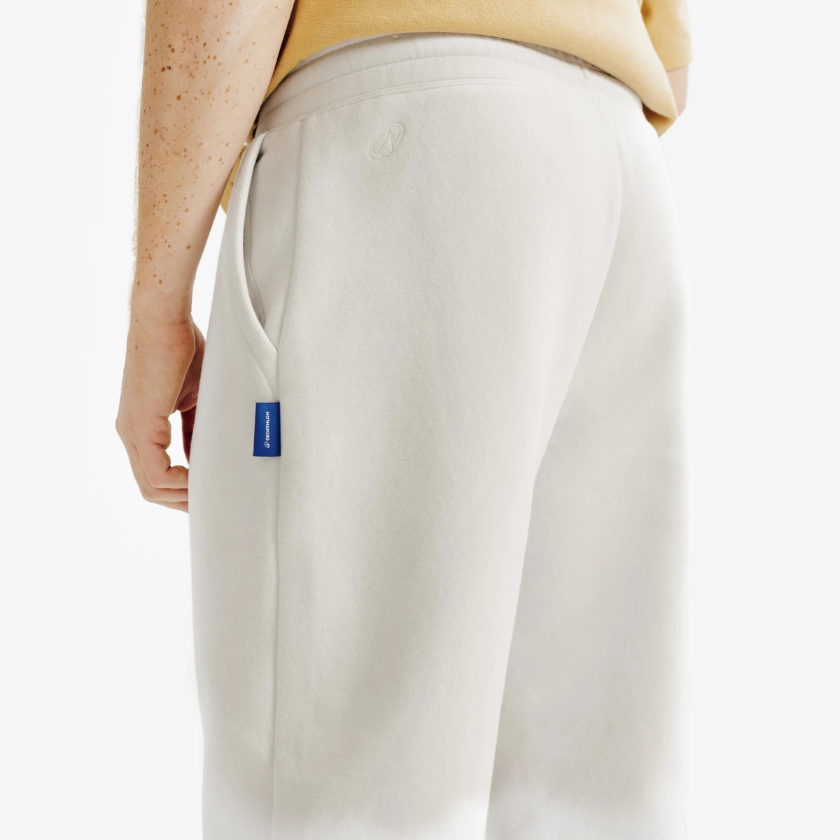 DECATHLON Pánske oversize tepláky béžové M · záber 2