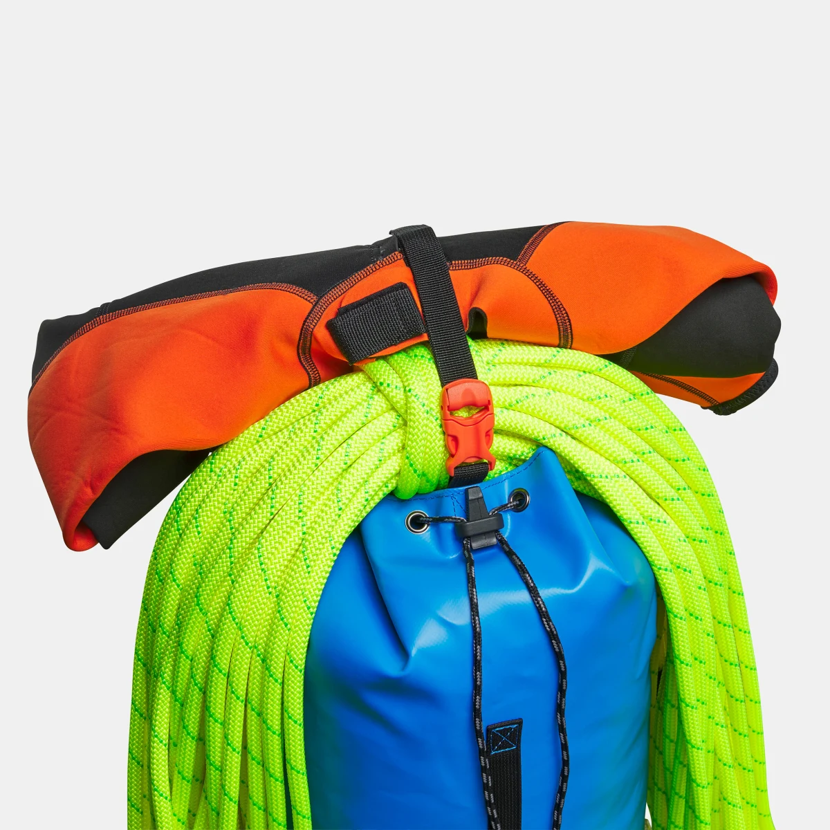 SIMOND Batoh na kaňoning 20 l - MK 100 bez · záber 2