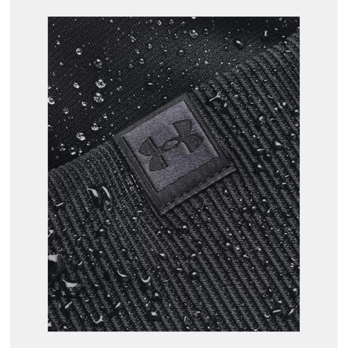 Dámská zimní čepice UNDER ARMOUR UA Storm Fleece Beanie-BLK · záber 3
