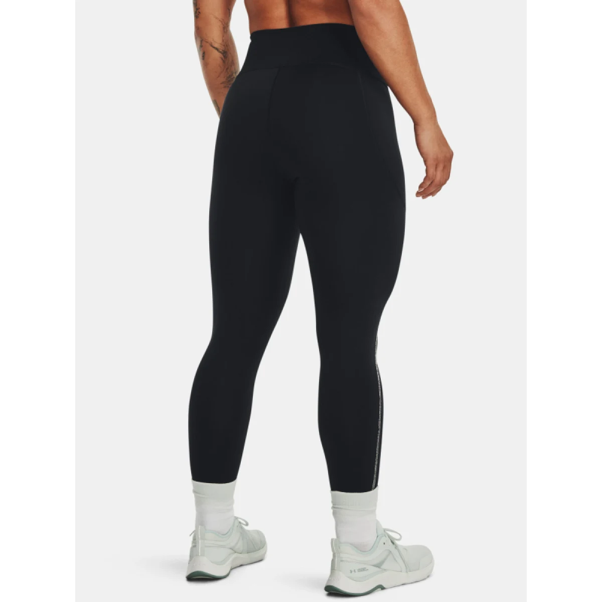 Dámské kompresní legíny UNDER ARMOUR Train CW Legging-BLK-1373971-001 · záber 3