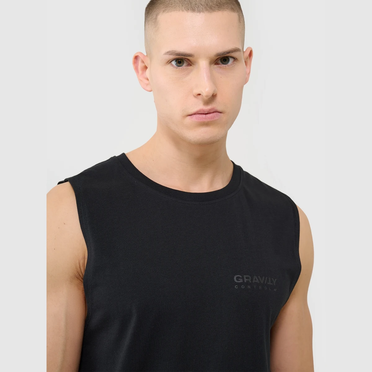 Pánský tank top oversize - černý · záber 2