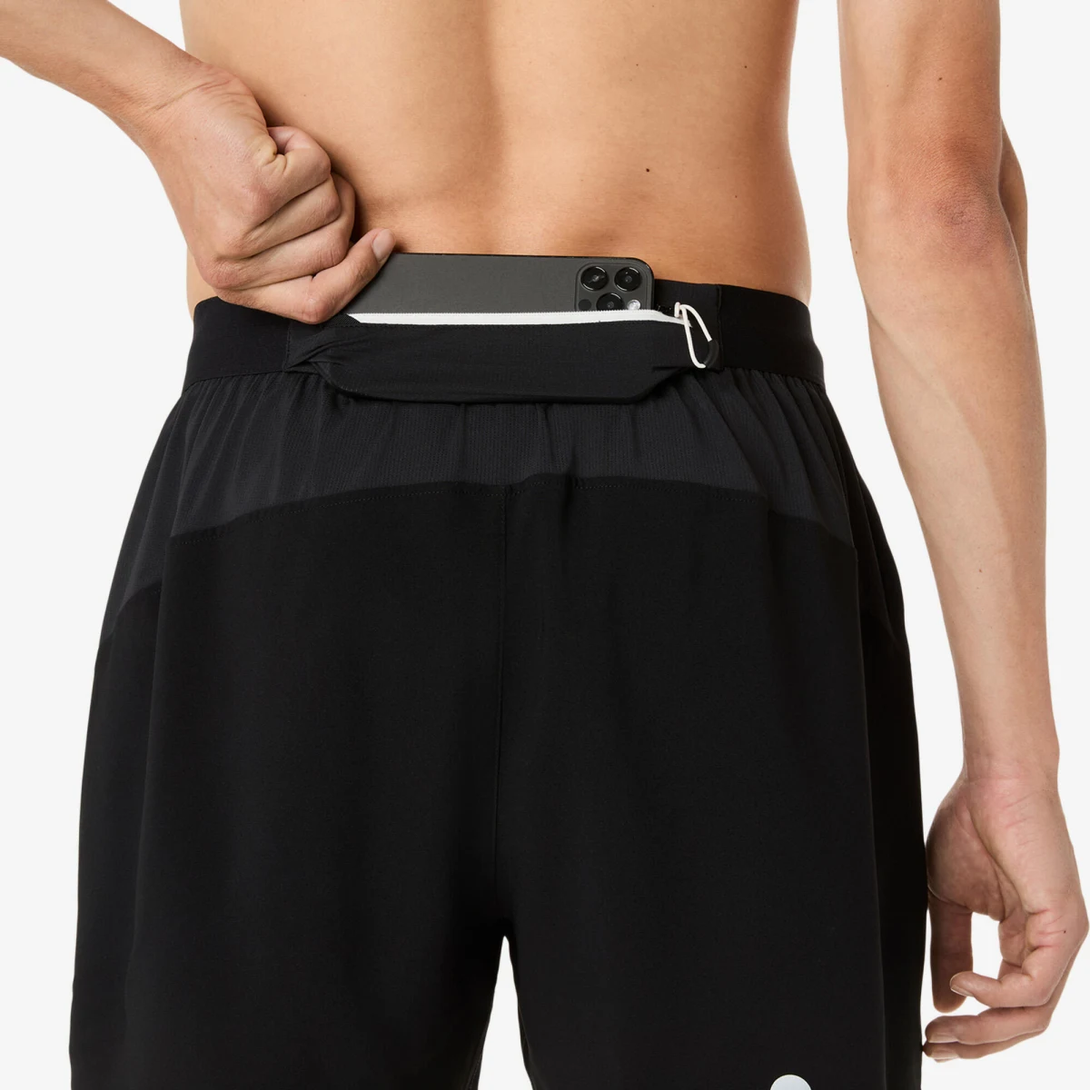 ASICS ASICS Fujitrail pánske trailové šortky čierno-sivé M · záber 2