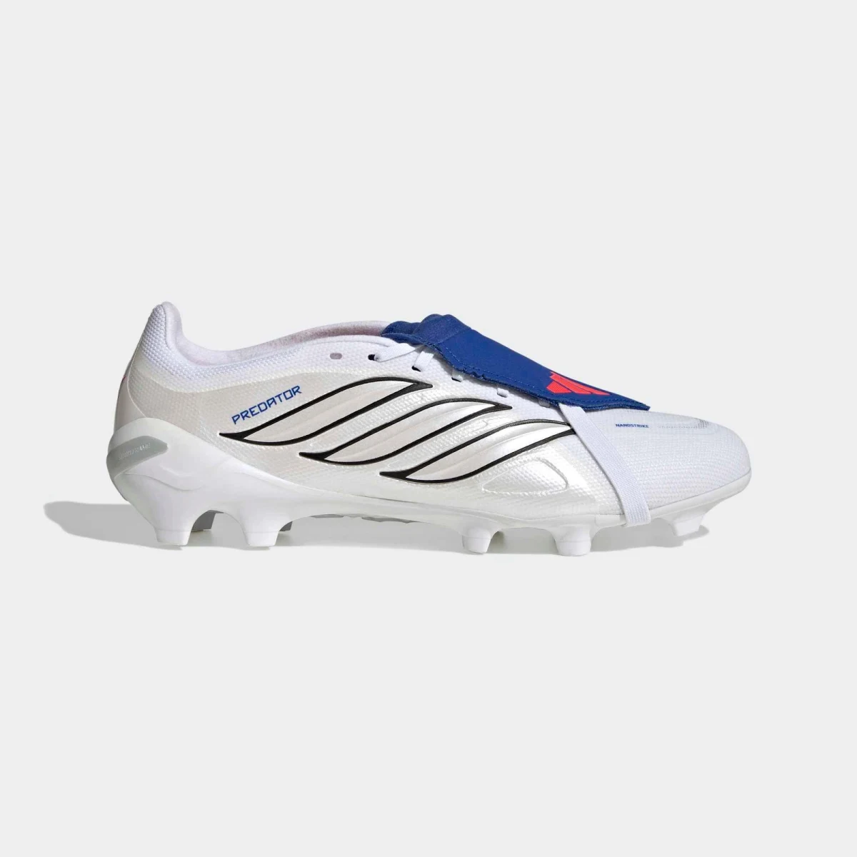 ADIDAS ADIDAS Predator League FG kopačky biele 39 1/3 · záber 1