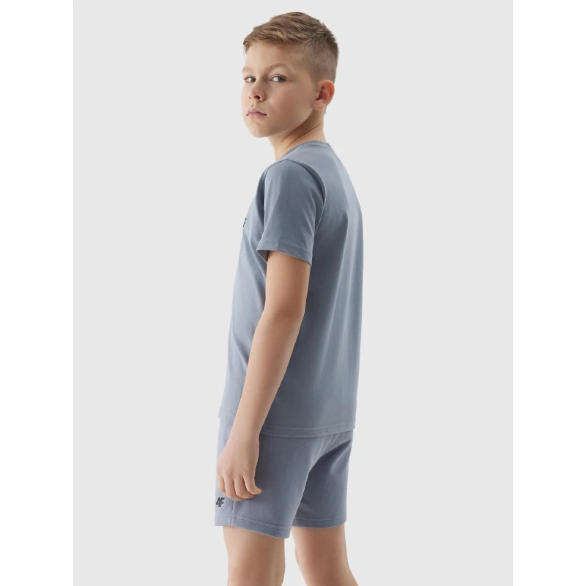 Chlapčenské teplákové kraťasy 4F JUNIOR SHORTS CAS-JWSS24TSHOM272-34S-LIGHT BLUE · záber 4