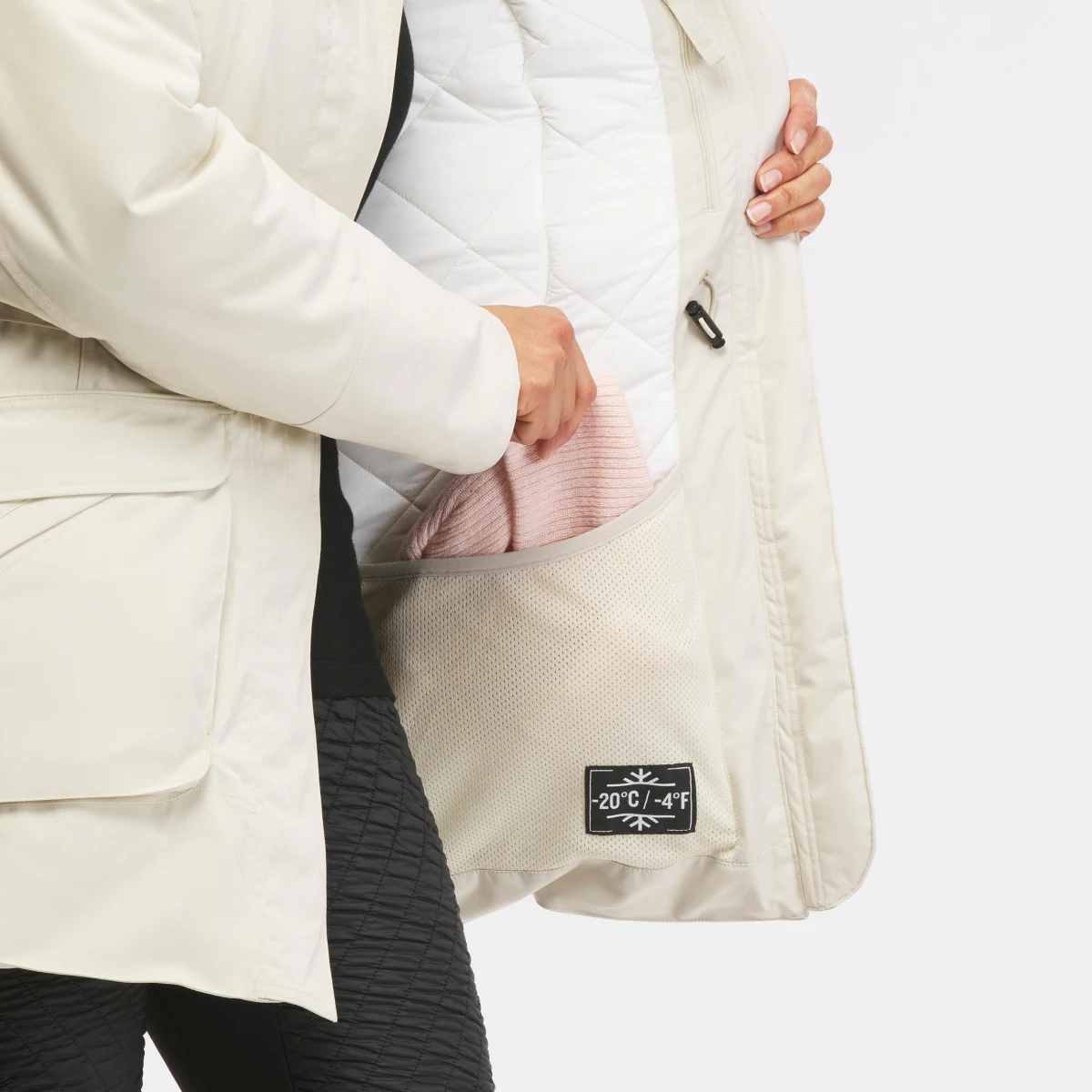QUECHUA Dámska nepremokavá turistická parka NH900 béžová XS · záber 2