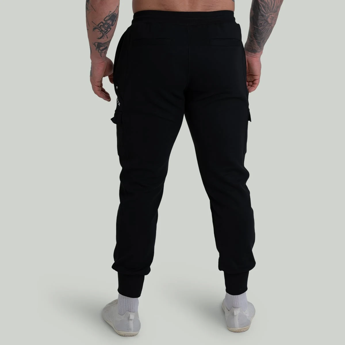 STRIX Tepláky ZOA Black · záber 3