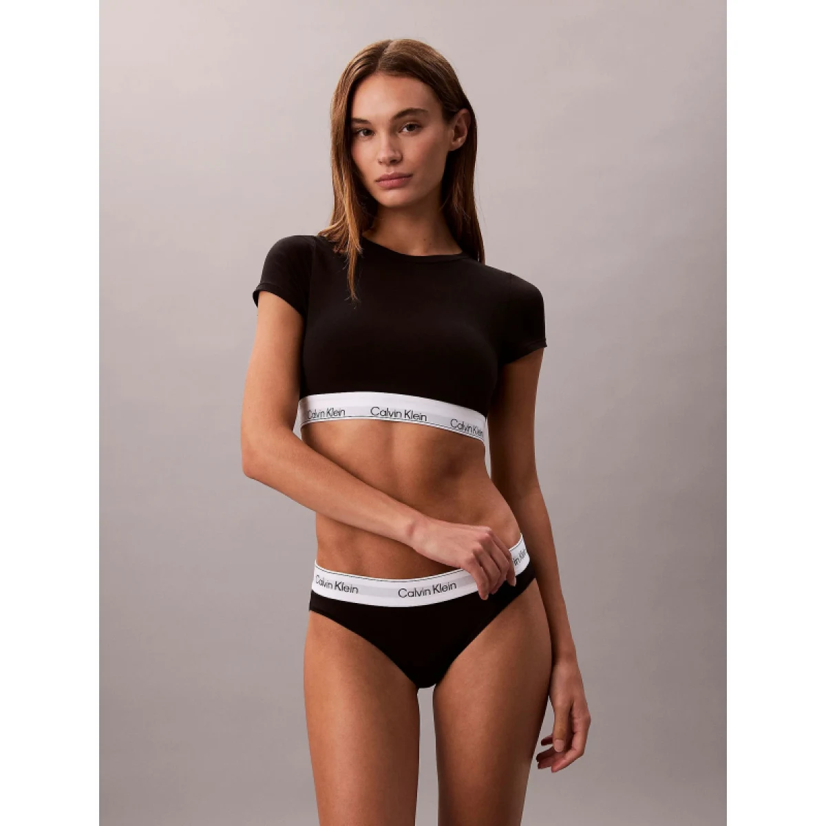Dámsky top s podprsenkou CALVIN KLEIN T-Shirt Bralette Icon Cotton Modal black · záber 2