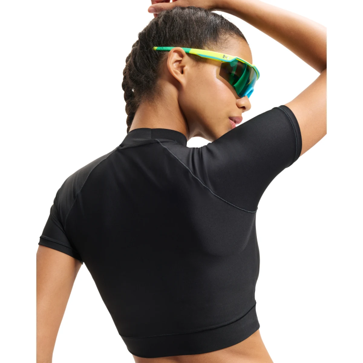 Dámske kompresné tričko s krátkym rukávom UNDER ARMOUR HeatGear Crop Mock SS-BLK · záber 5