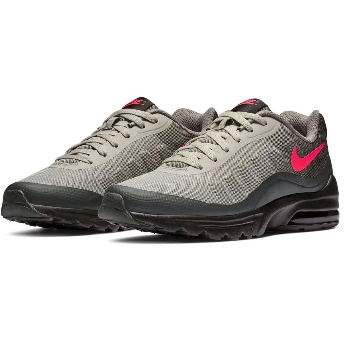 Nike Air Max Invigor - 42,5 · záber 3