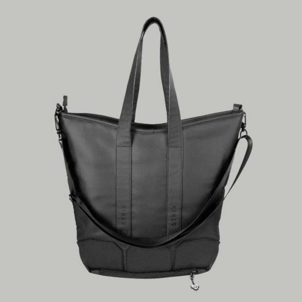 Чанта за всекидневието Essential Black - STRIX · záber 1
