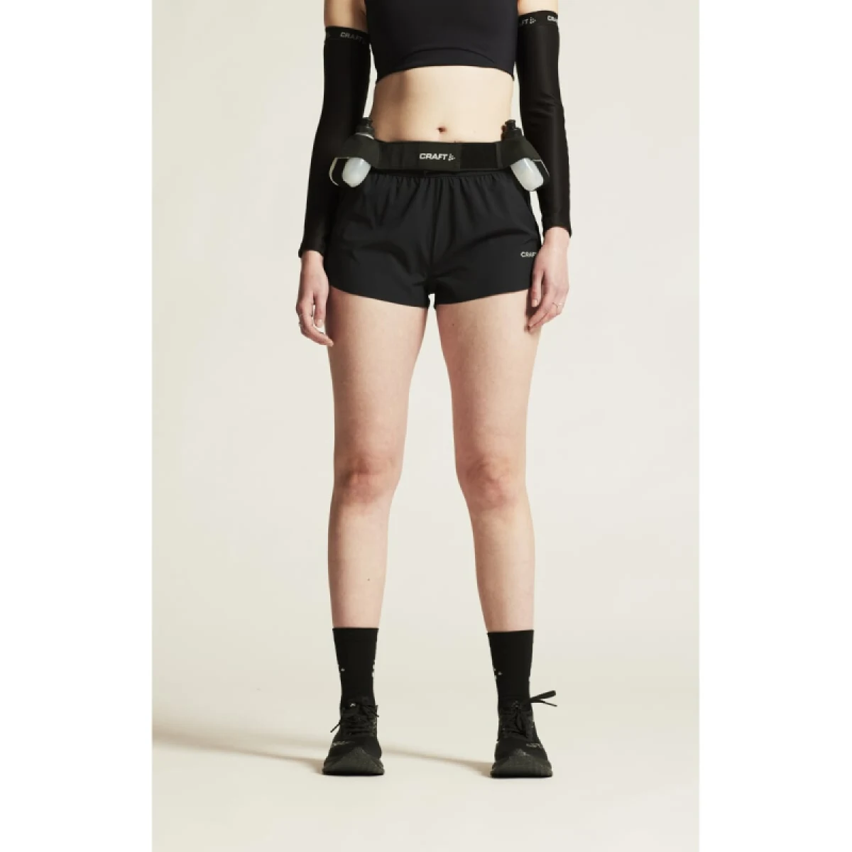Dámske tréningové kraťasy CRAFT W Shorts ADV Essence 2,2 · záber 2