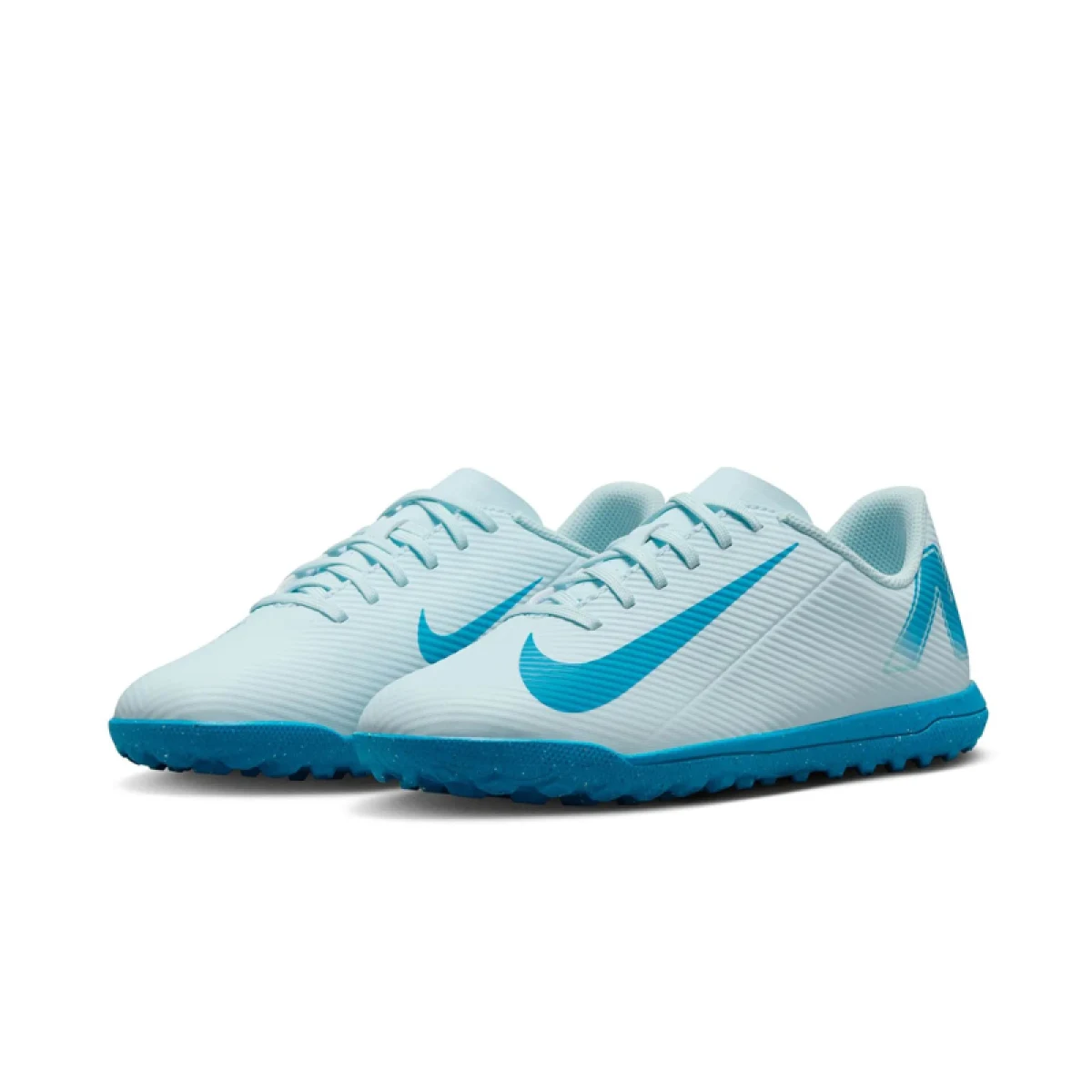Chlapecké fotbalové kopačky turfy NIKE Mercurial Vapor 16 Club Jr TF glacier blue black · záber 3