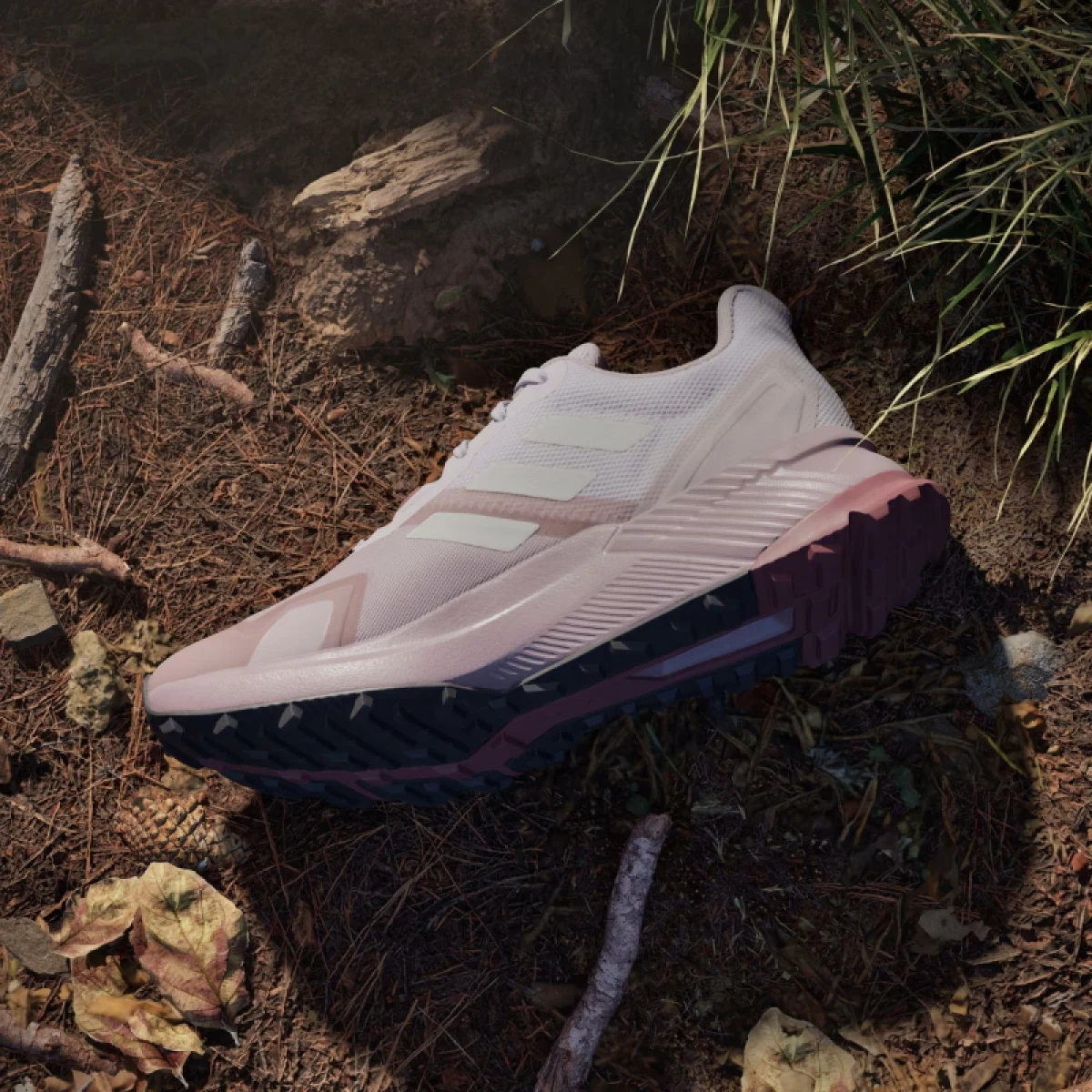 Dámska bežecká trailová obuv ADIDAS Terrex Soulstride W preloved fig grey one burgundy · záber 4