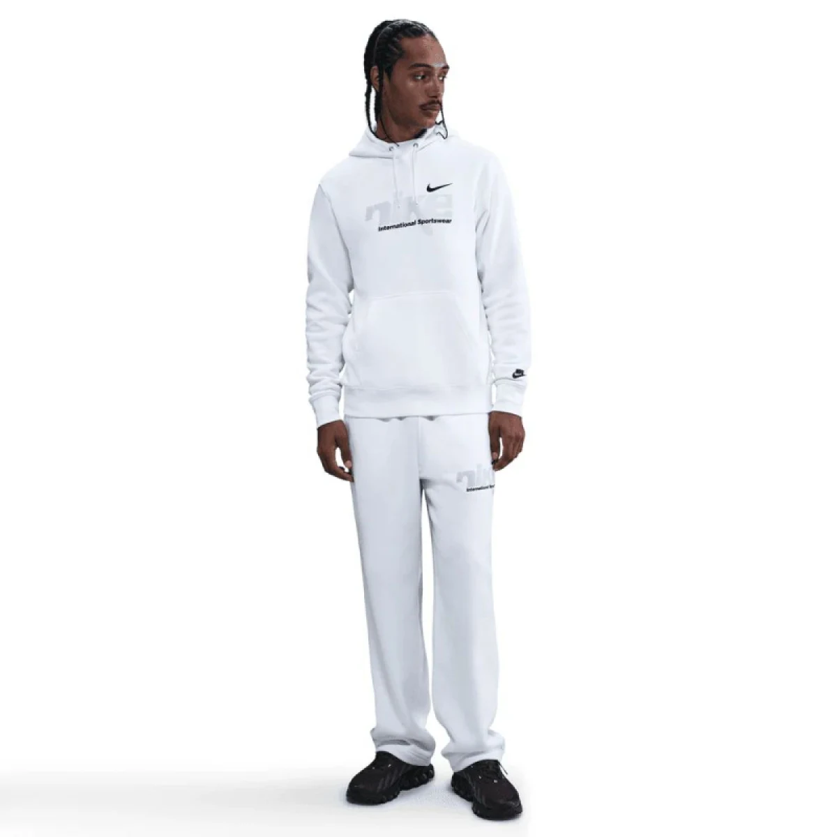 Pánská mikina s kapucí NIKE M NK CLUB BB PO HDY SWSH SPORT WHITE METALLIC SILVER · záber 2